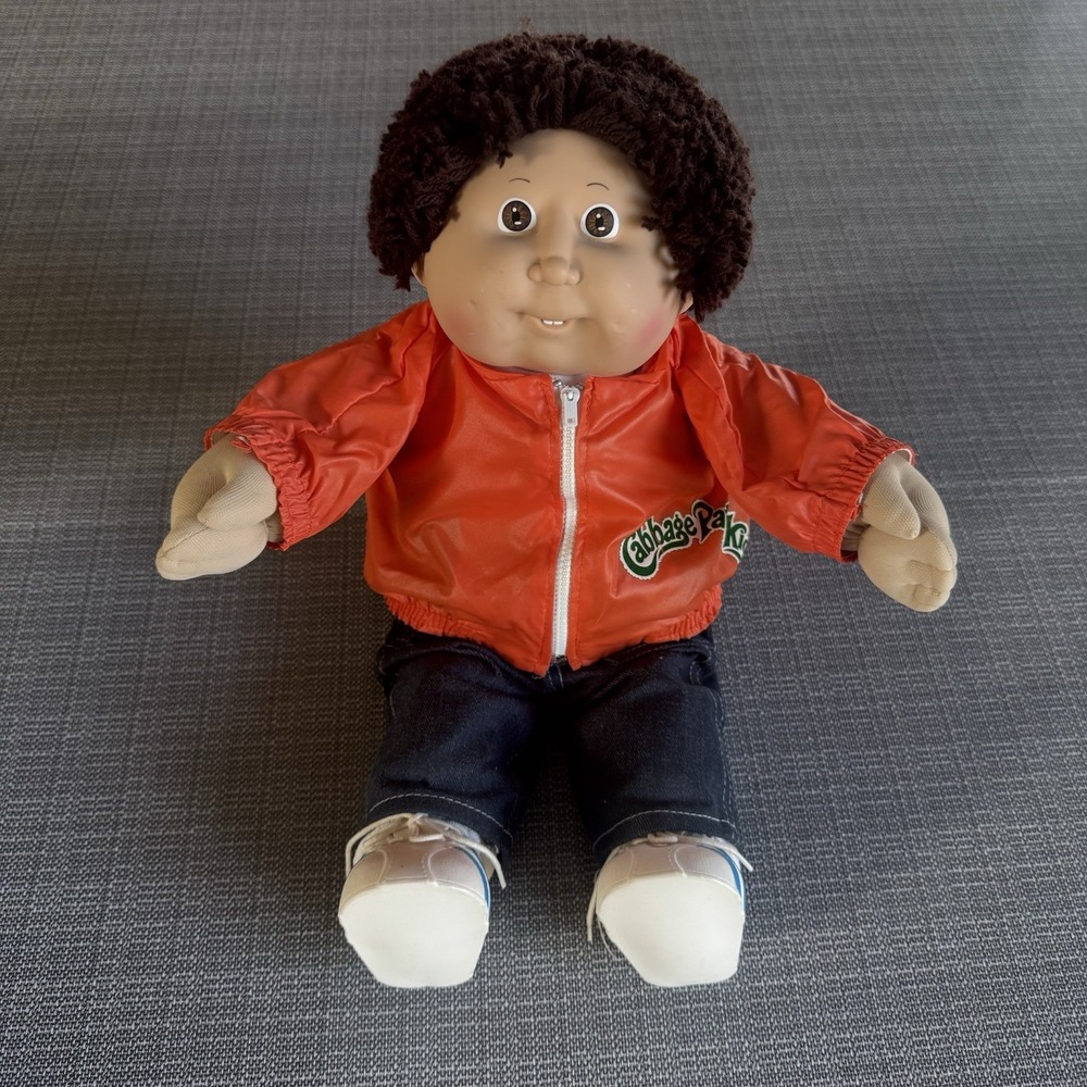 Cabbage Patch Kids Brown Curly Hair Brown Eyed Boy 1982 Windbreaker & Jeans Read